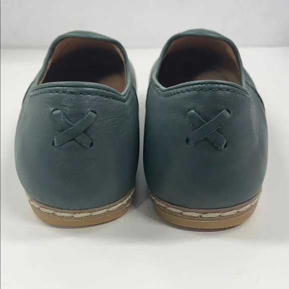 Charix Women's Elegant Dark Green Loafers - Picture 3 of 9